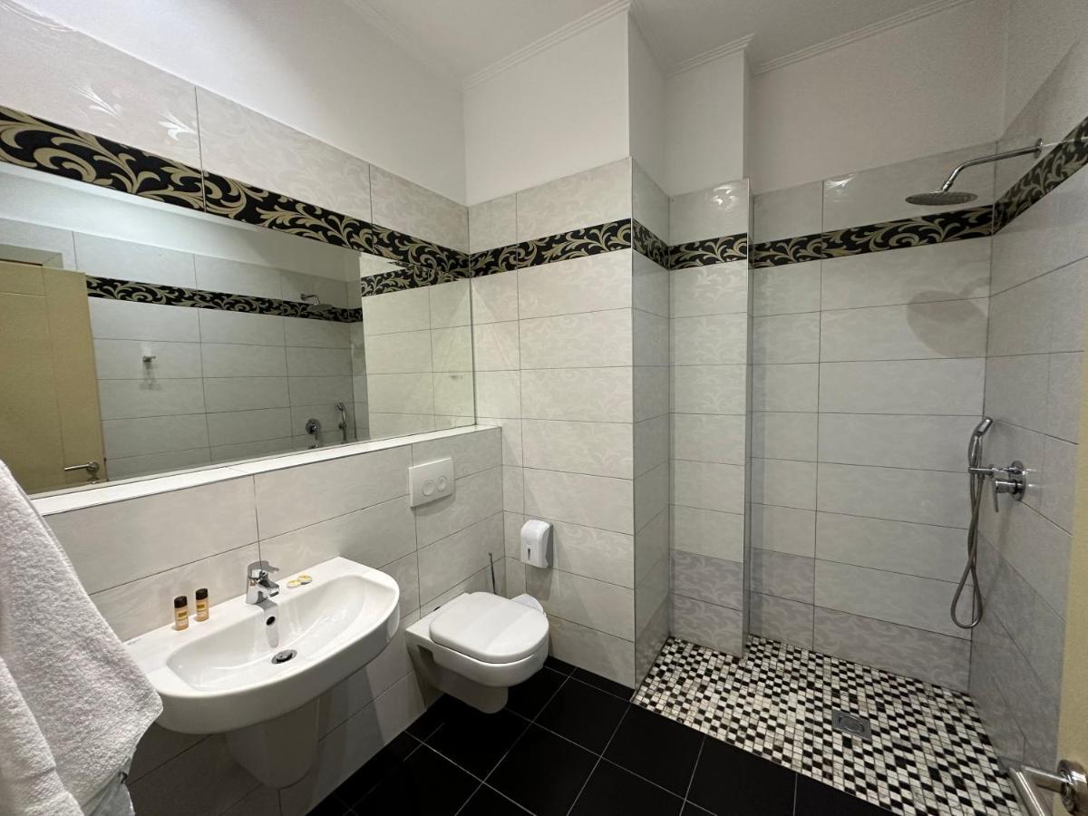 Edisem Hotel 4*