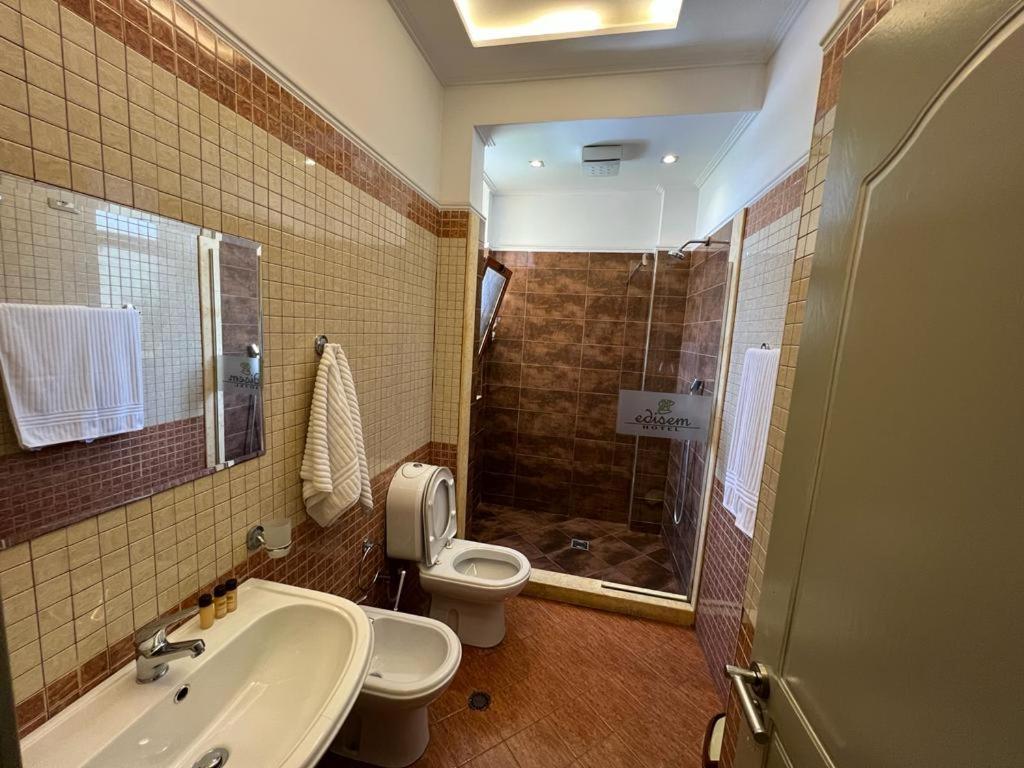 Hotel Edisem 4*